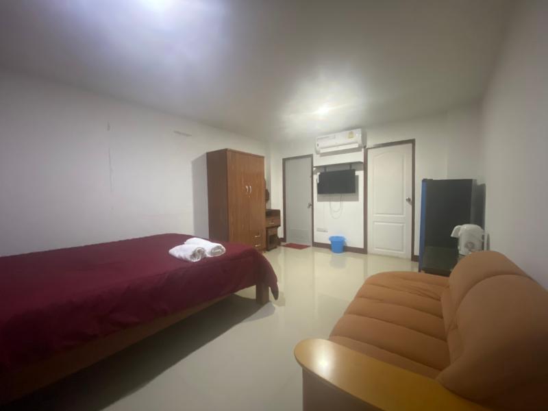 1135 Triple A Residence image