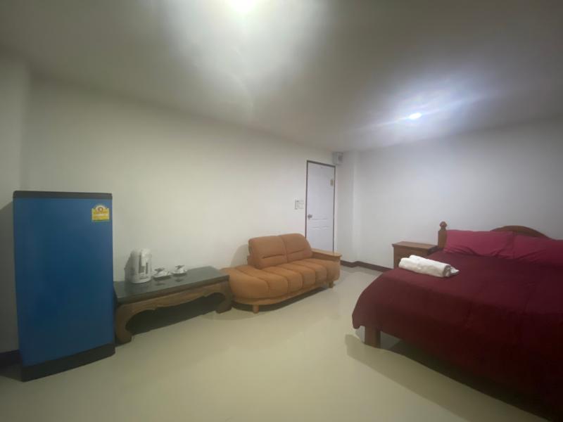 1135 Triple A Residence image