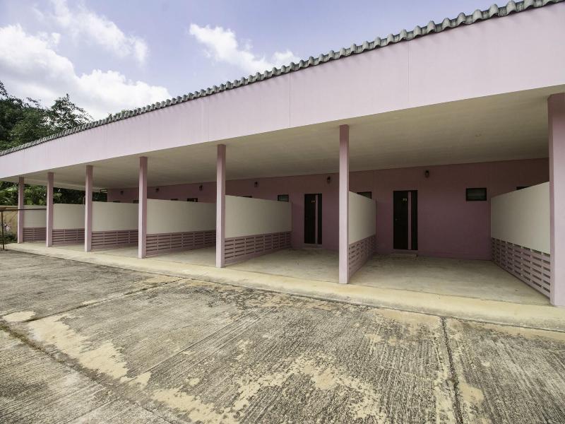 75392 Phachuen Resort image