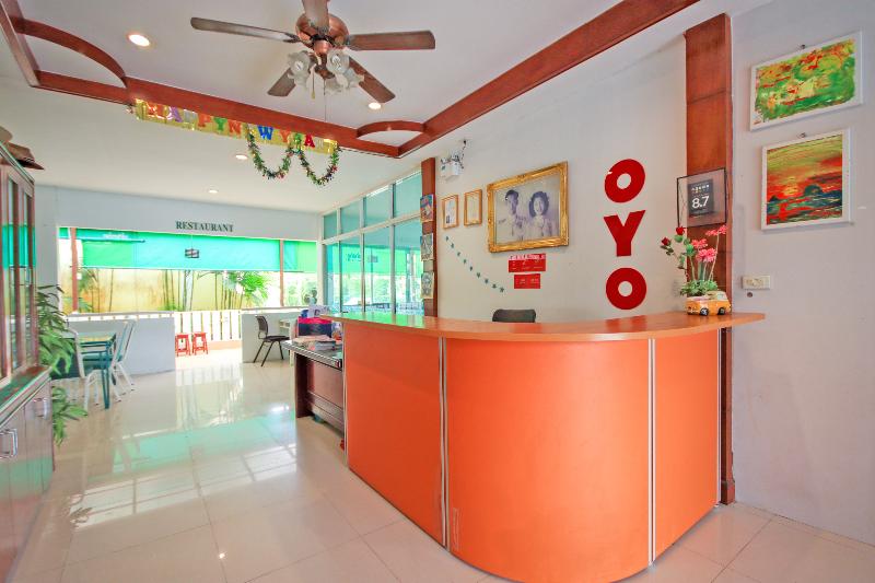 OYO 75361 Phuket Airport Sonwa Resort