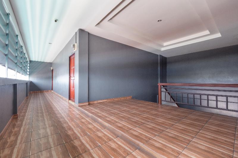 1164 Sk Apartment — photo 4