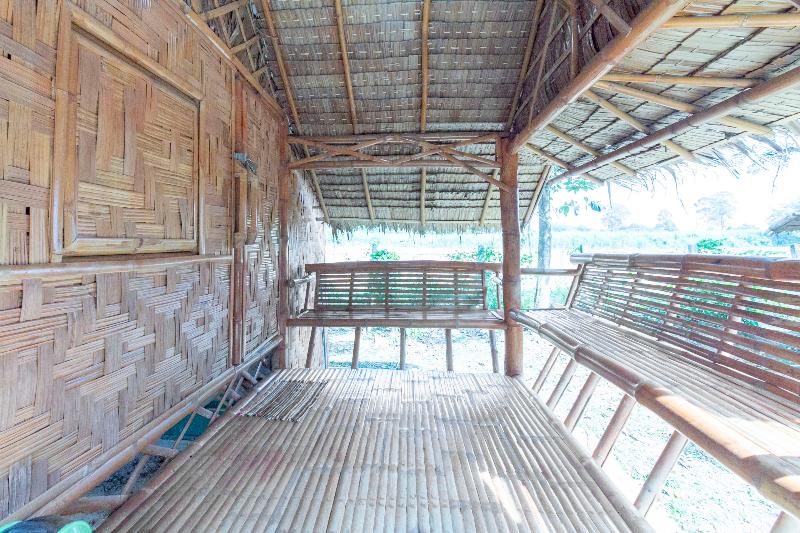 OYO 75359 Thaiburi Thara Resort image