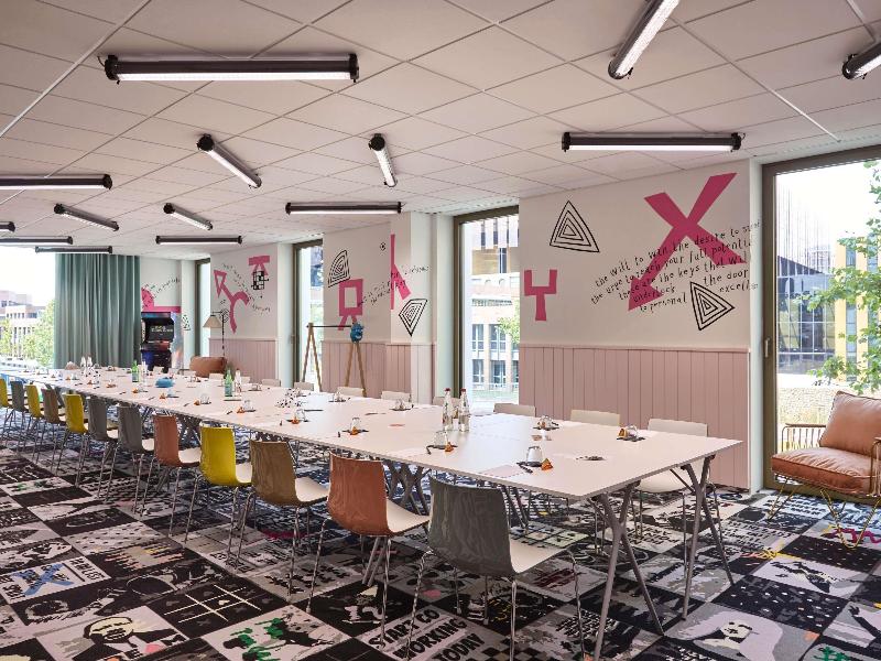 Mama Shelter Luxembourg image