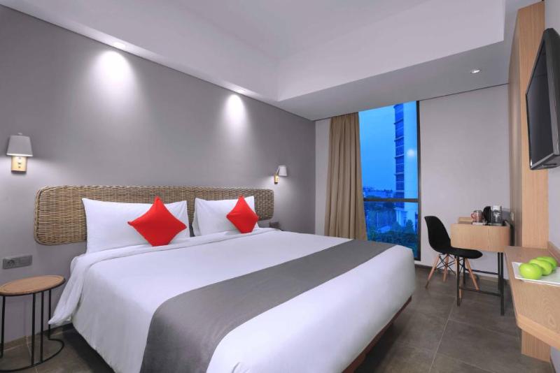 Hotel NEO Puri Indah - Jakarta