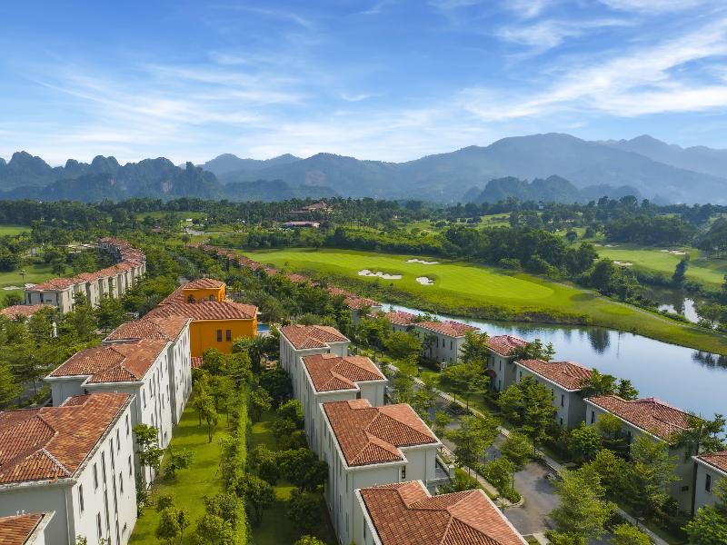 Wyndham Sky Lake Resort and Villas image
