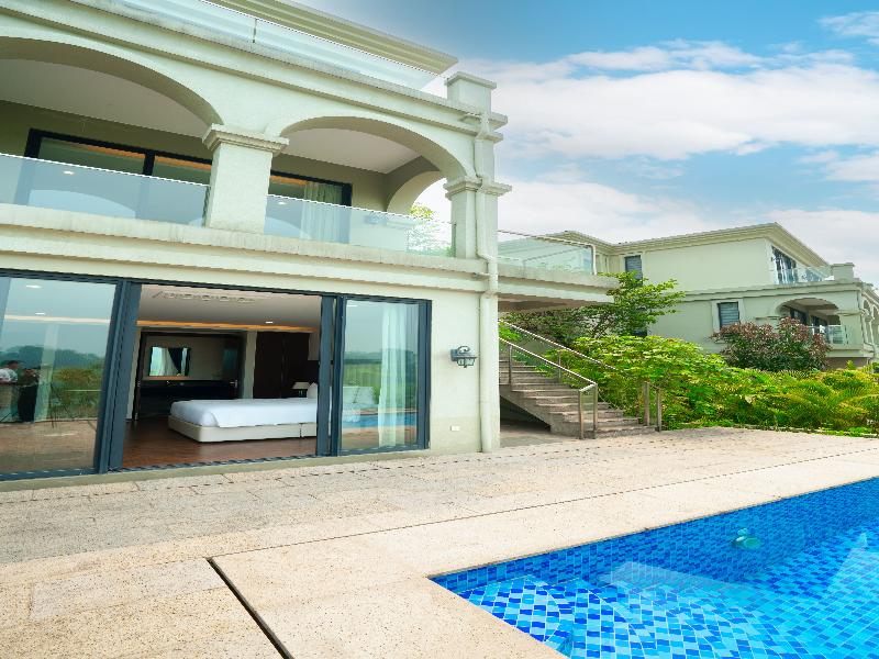Wyndham Sky Lake Resort and Villas image