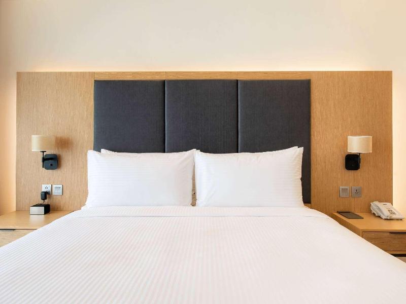 Wyndham Sky Lake Resort and Villas image
