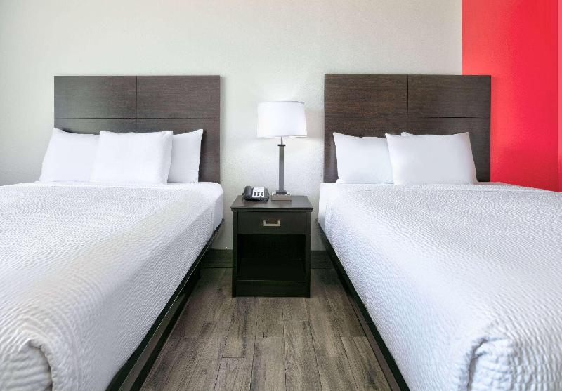 Ramada by Wyndham Diamondhead I-10/Gulfport image