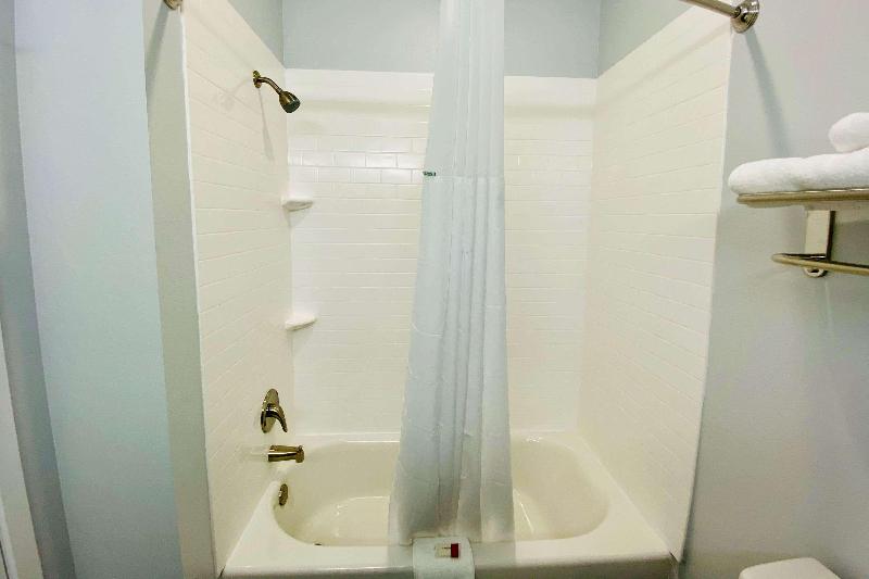 Days Inn & Suites Horn Lake / Graceland Area image