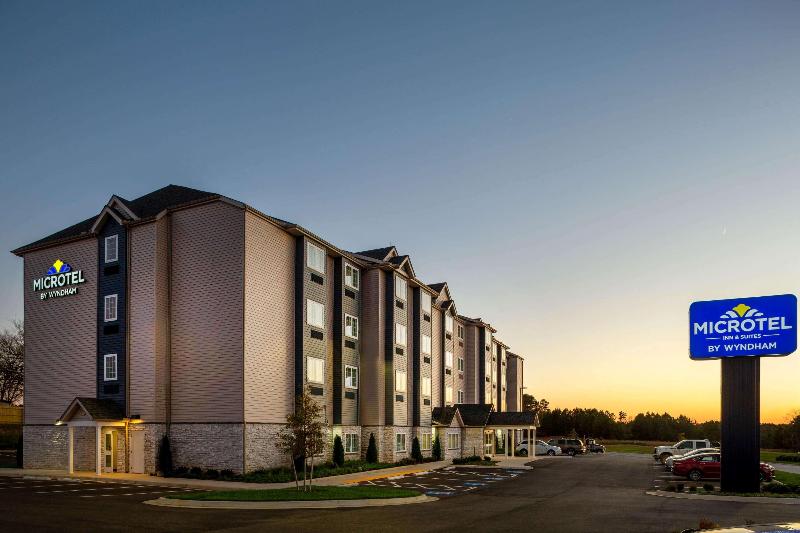 Microtel Inn & Suites by Wyndham South Hill image