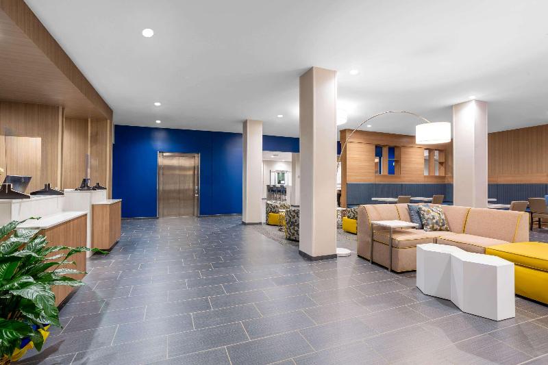 Microtel Inn & Suites by Wyndham South Hill image