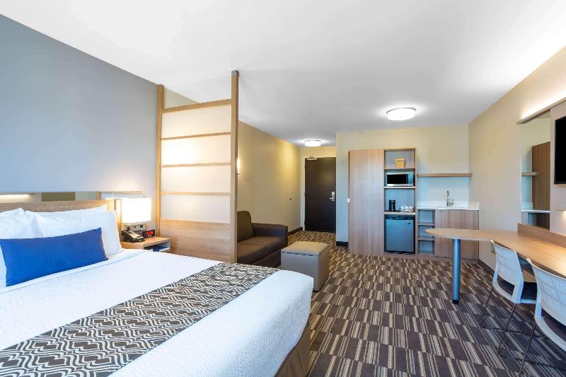 Bed room