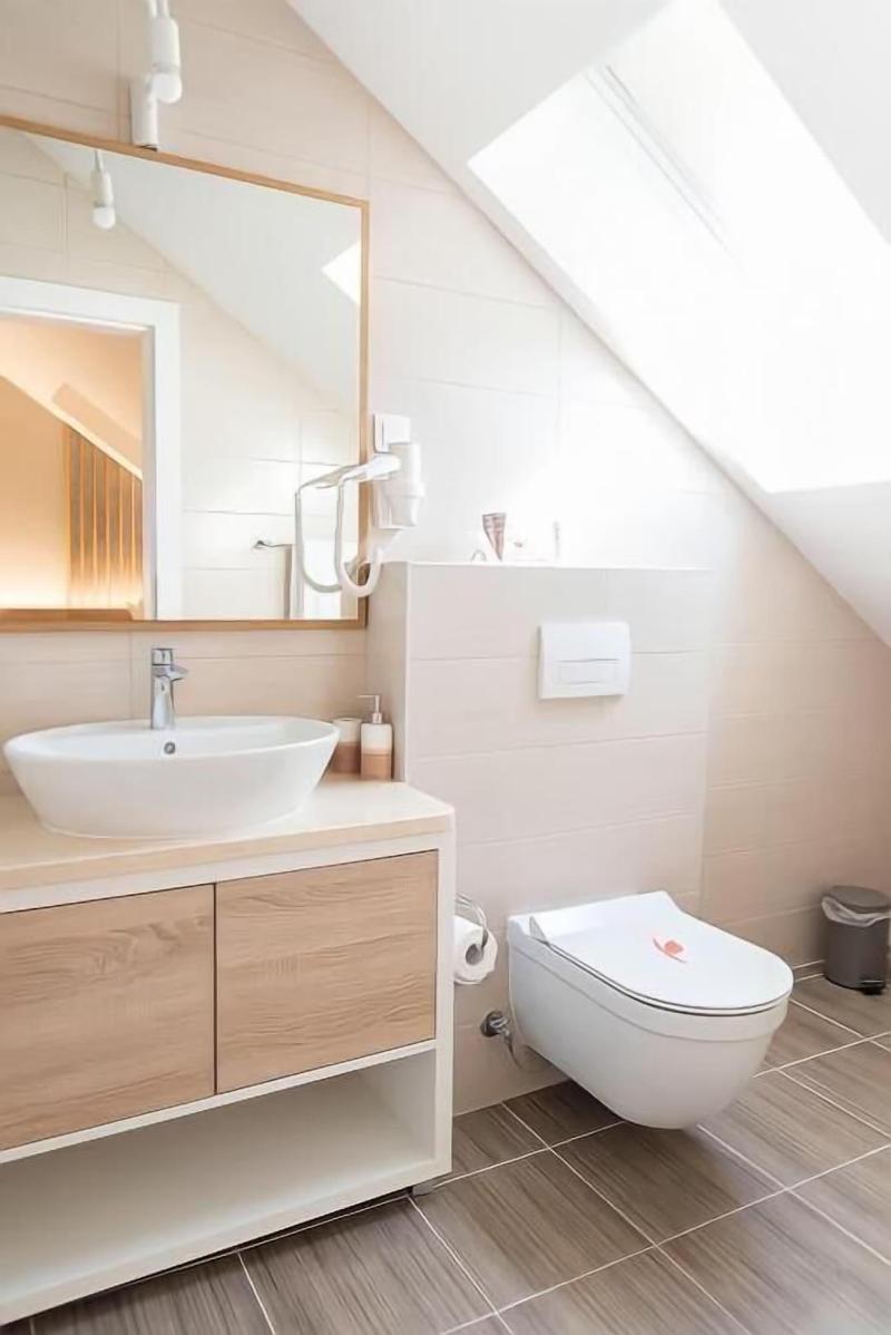 City Boutique Hotel image