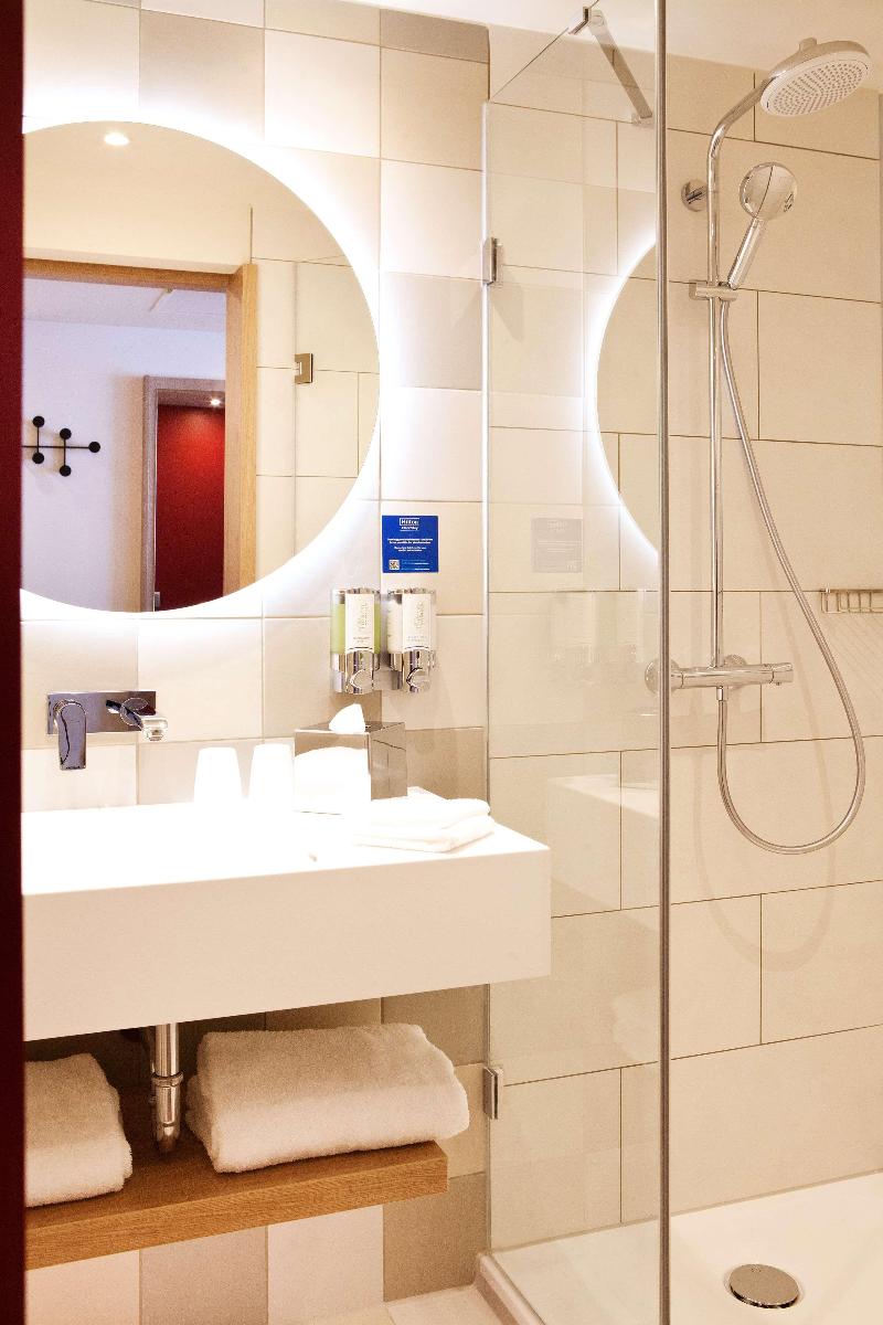 Hampton By Hilton Munich Airport South image