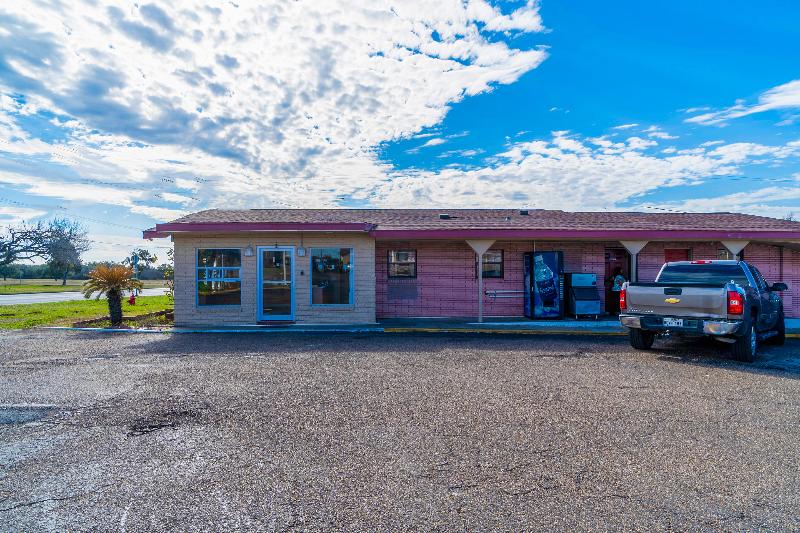 Capital O Hotel Beeville -US 181 image