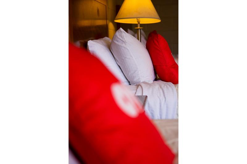 Capital O Hotel Beeville -US 181 image