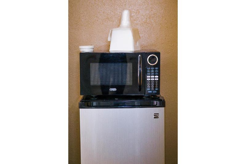 Capital O Hotel Beeville -US 181 image