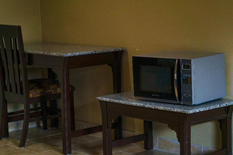 Capital O Hotel Beeville -US 181 image