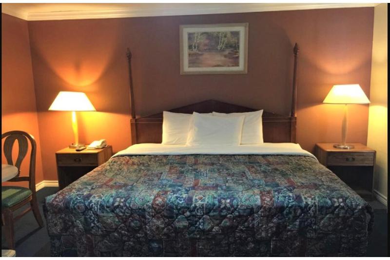 Capital O Hotel Beeville -US 181 image