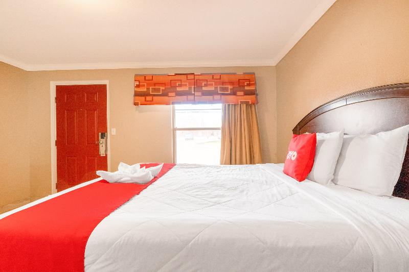 Capital O Hotel Beeville -US 181 image