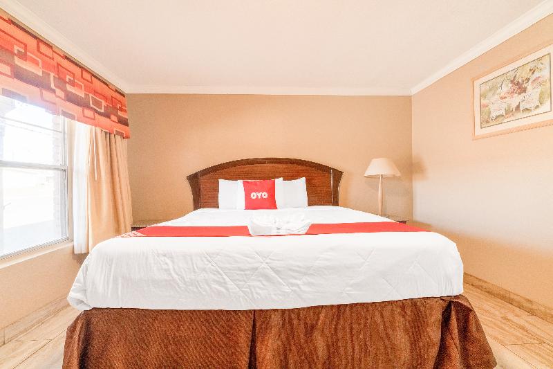 Capital O Hotel Beeville -US 181 image