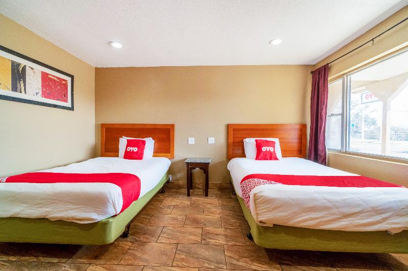 Capital O Hotel Beeville -US 181 image