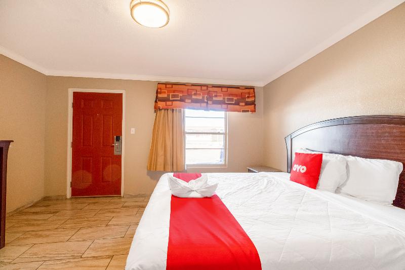 Capital O Hotel Beeville -US 181 image