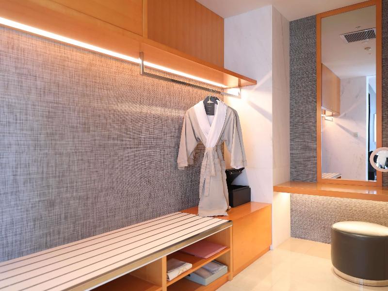 Sofitel Haikou image