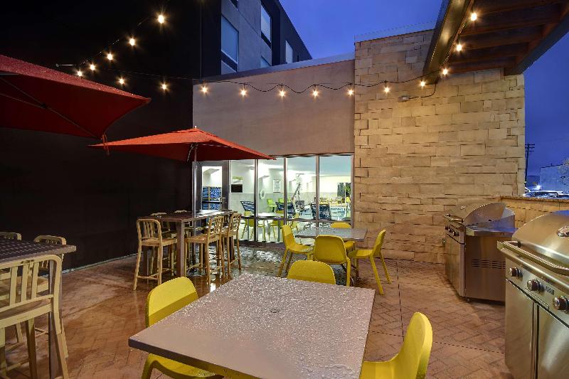 Home2 Suites East Hanover, NJ image