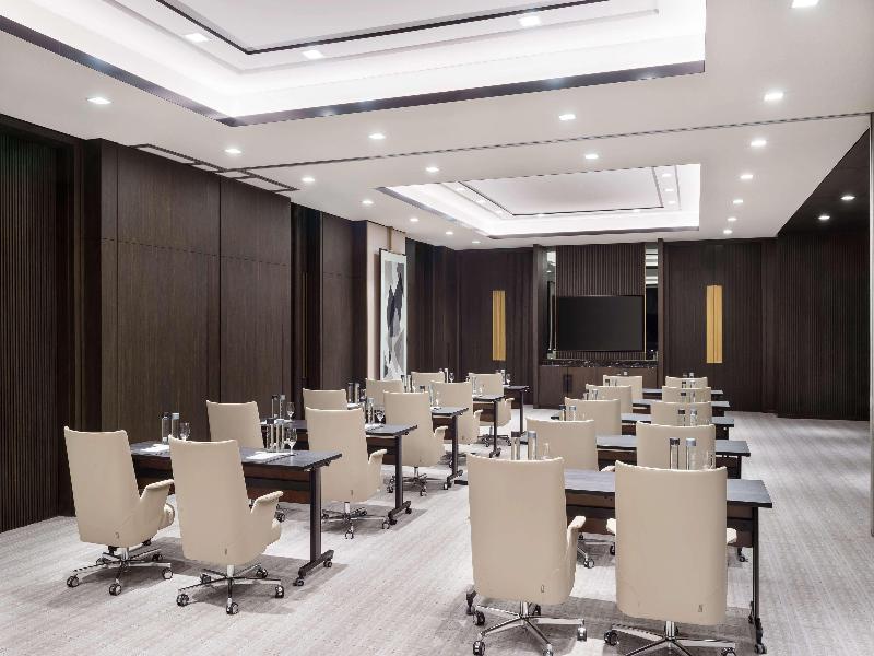 Waldorf Astoria Kuwait image