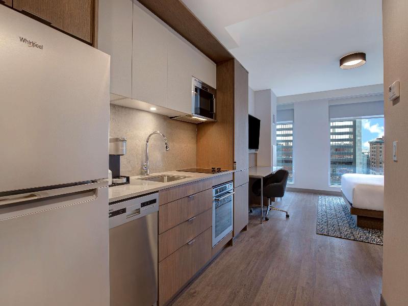Homewood Suites by Hilton Montreal Downtown image