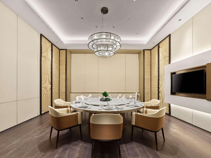 Hilton Jiaxing image