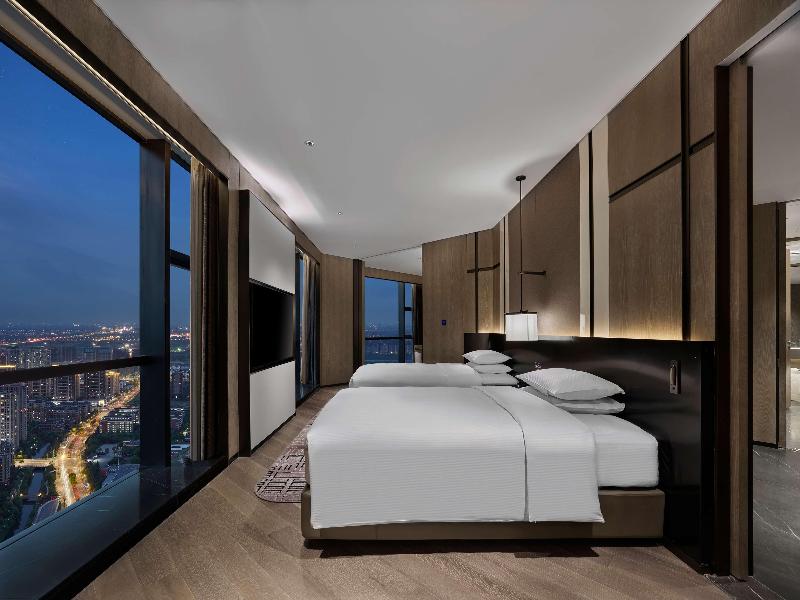 Hilton Jiaxing image