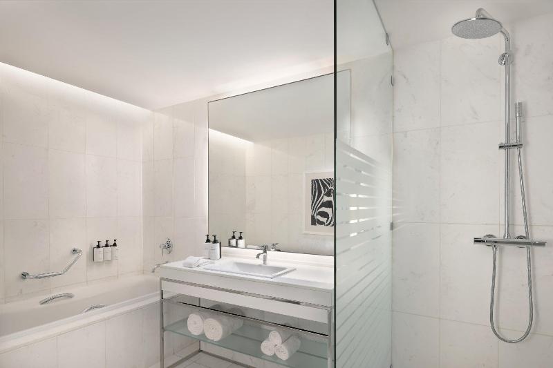 Intercontinental Luanda Miramar image