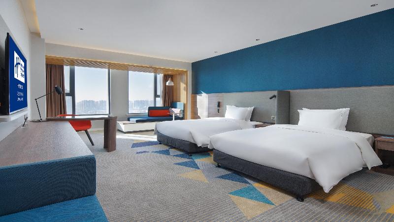 Holiday Inn Express Ulanqab Jining image