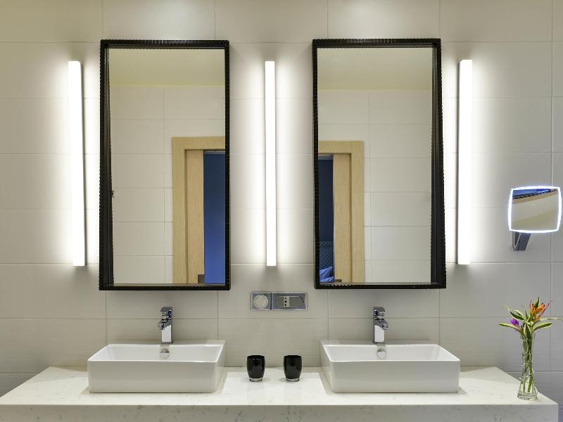Movenpick Hotel Abidjan image
