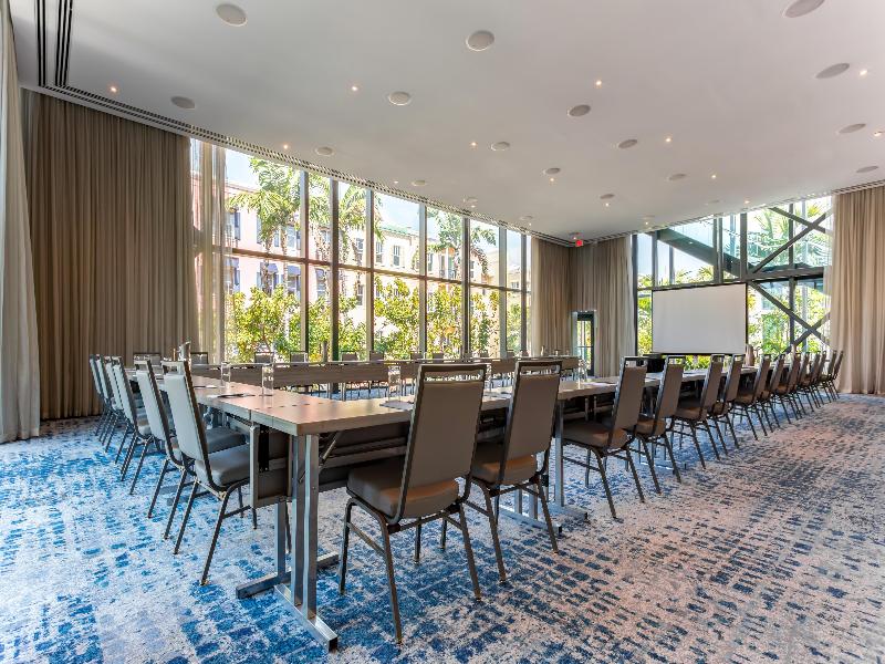 The Ray Hotel Delray Beach Curio Collection By Hil image