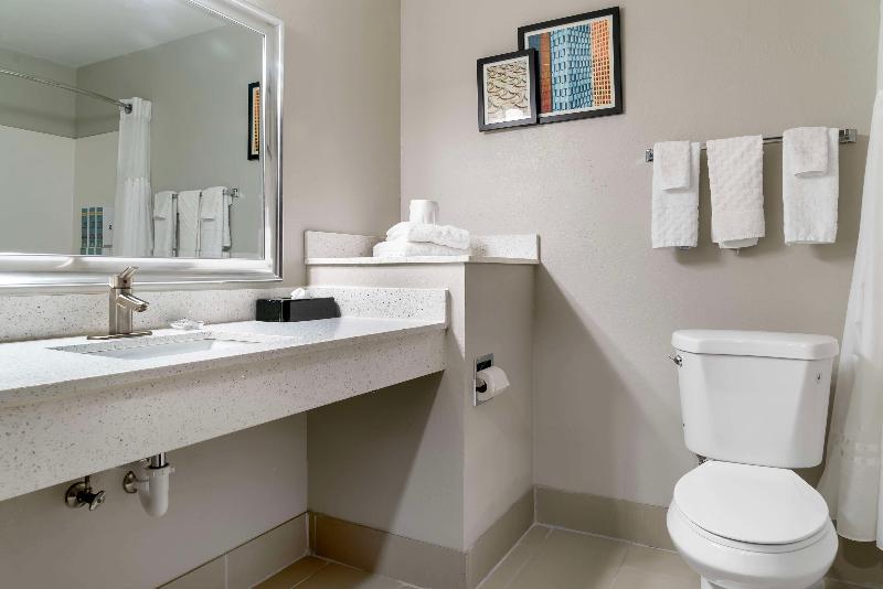 Best Western Clare Hotel image