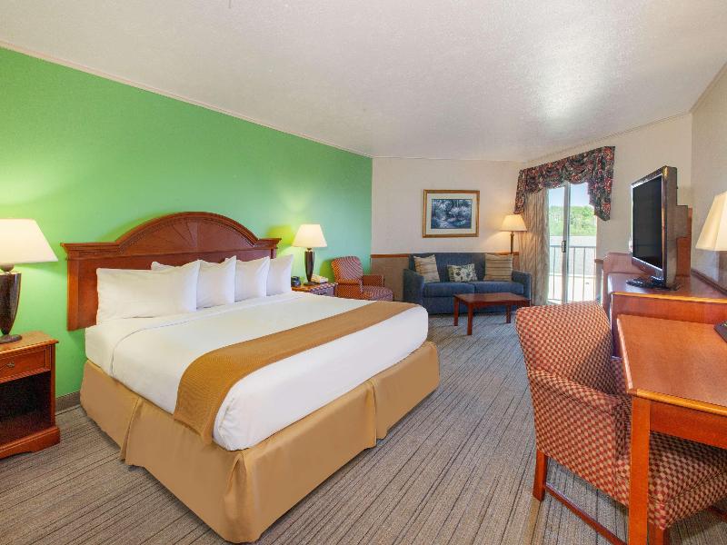 Apple Tree Inn, Surestay Collection By Bw image