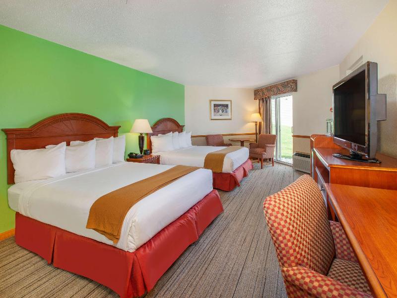 Apple Tree Inn, Surestay Collection By Bw image