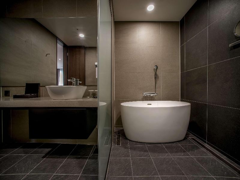 Best Western Plus Hotel Sejong image