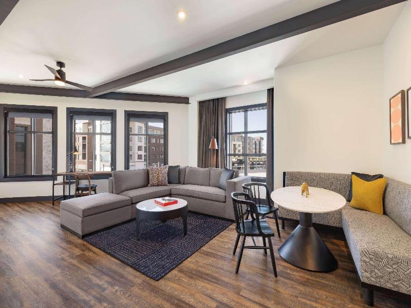 Origin Westminster a Wyndham Hotel image