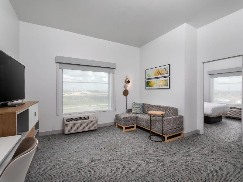 Towneplace Suites Orlando Southwest Near Universal image