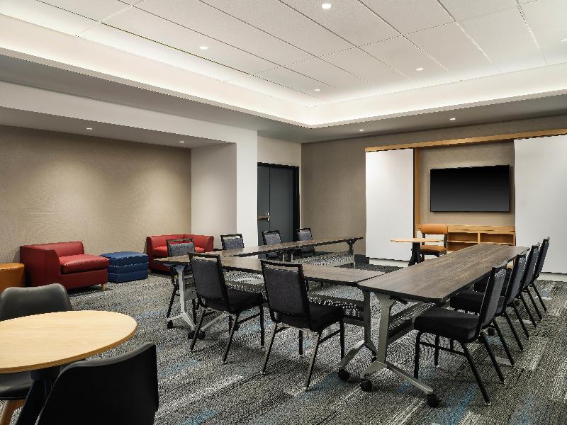 Hyatt House LA - University Medical Center image