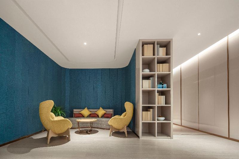 Holiday Inn Fuyang image