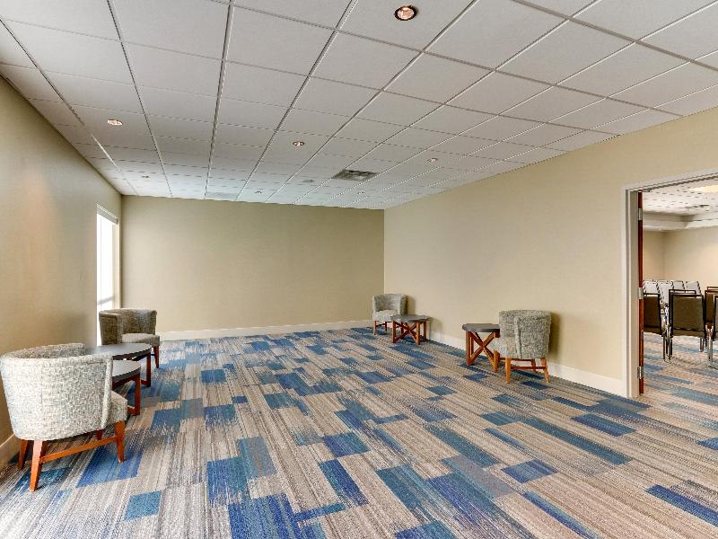 Holiday Inn Express and Suites Dawsonville image
