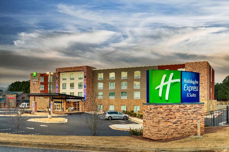 Holiday Inn Express and Suites Dawsonville image