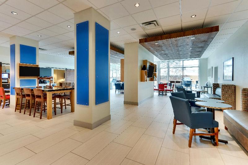 Holiday Inn Express and Suites Dawsonville image