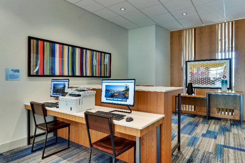Holiday Inn Express and Suites Dawsonville image