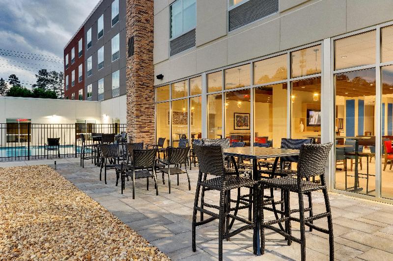 Holiday Inn Express and Suites Dawsonville image